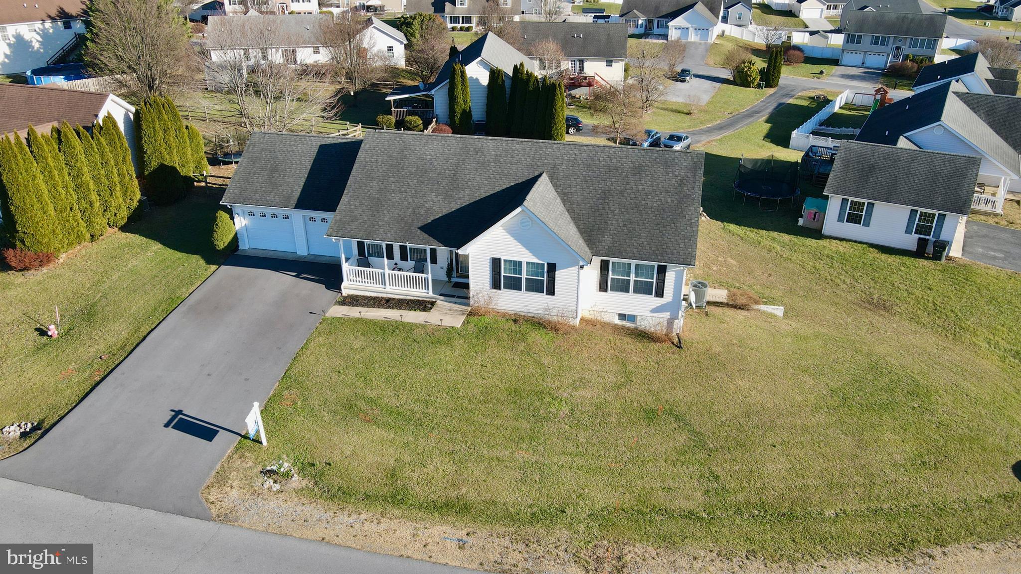 FORT HILL FARMS - Residential