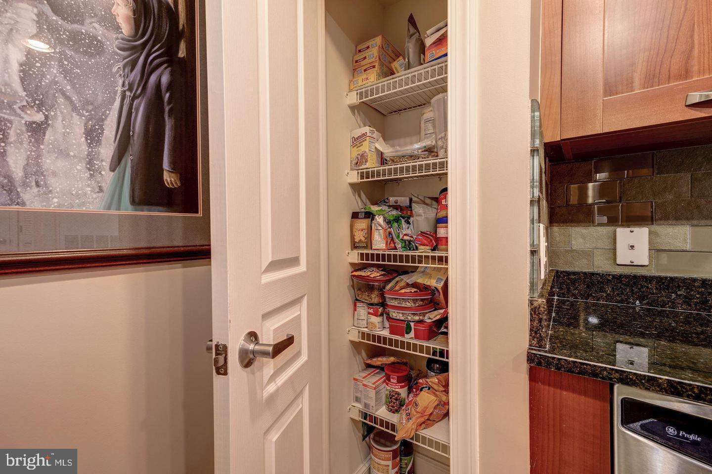 HUNTINGTON - Residential Lease