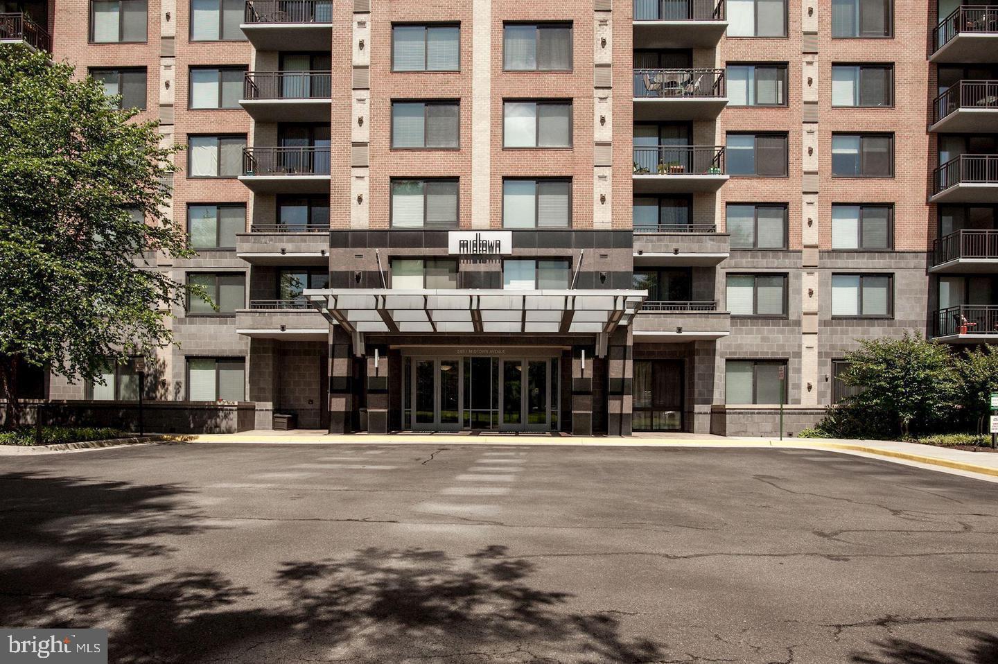 HUNTINGTON - Residential Lease