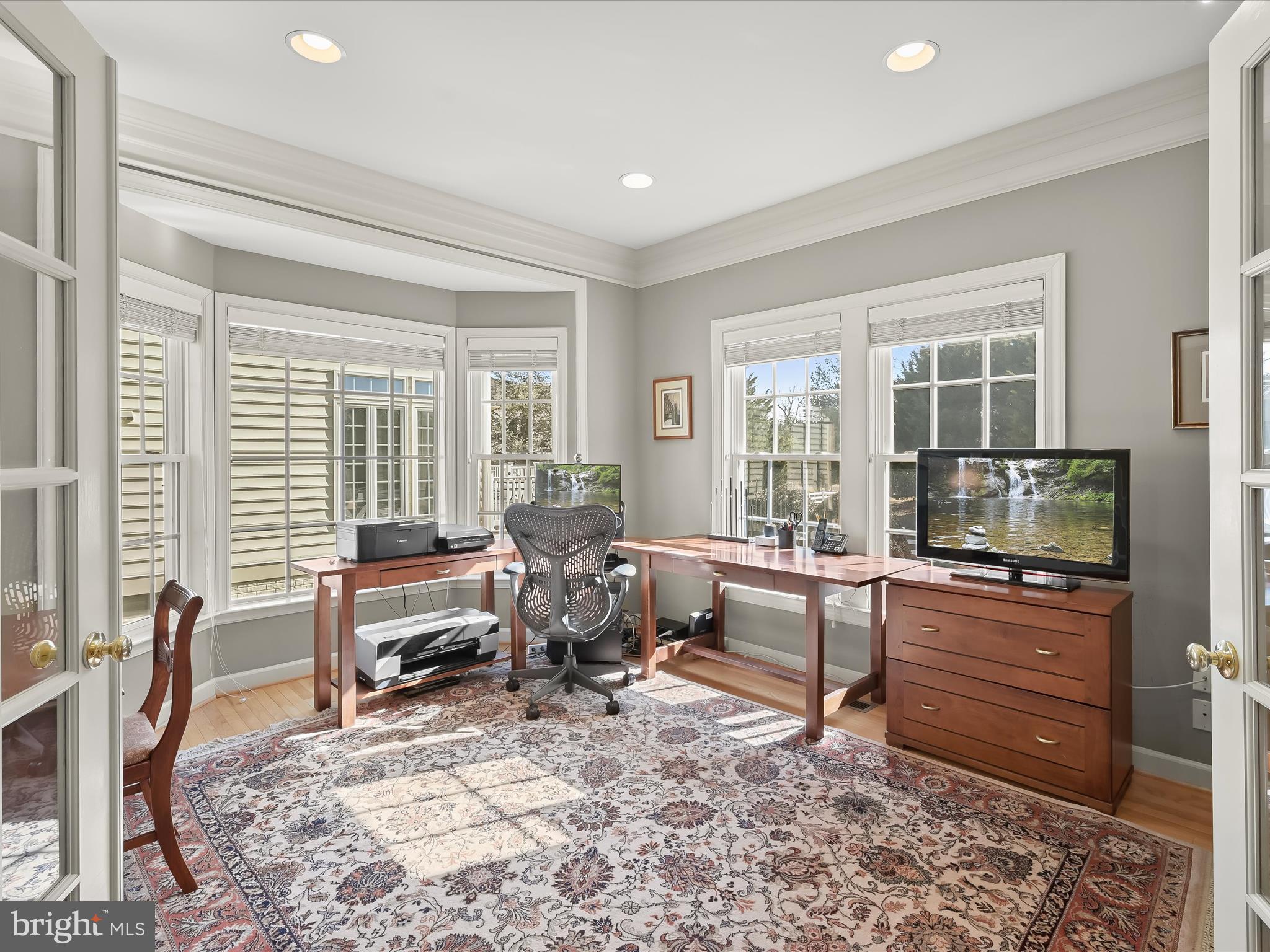 GLENBROOK - Residential