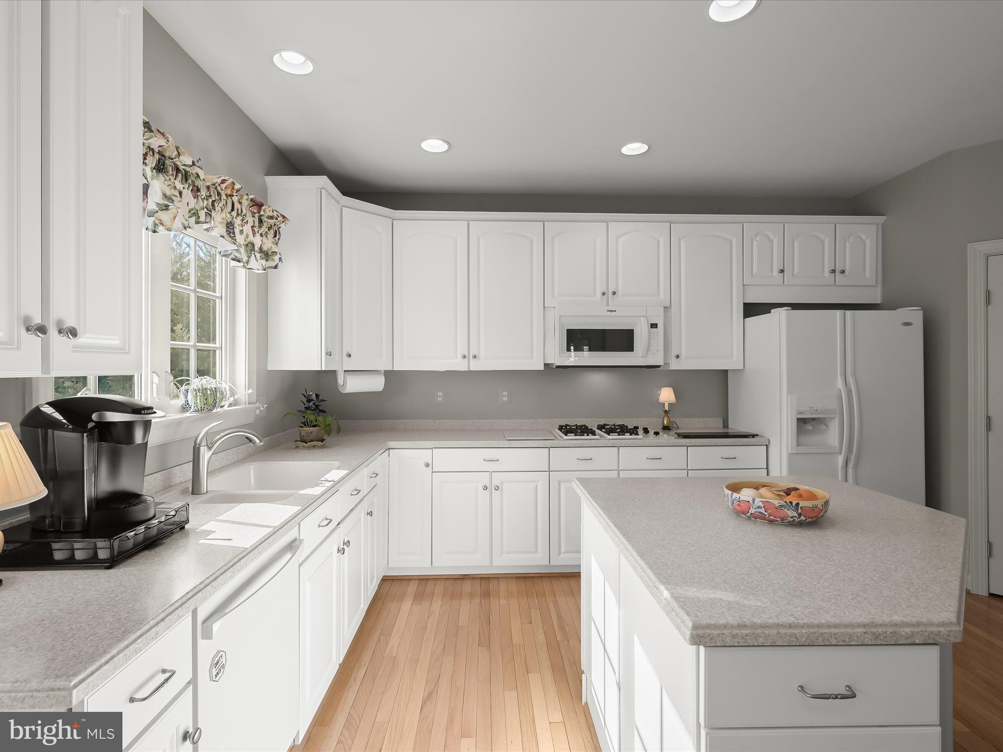 GLENBROOK - Residential