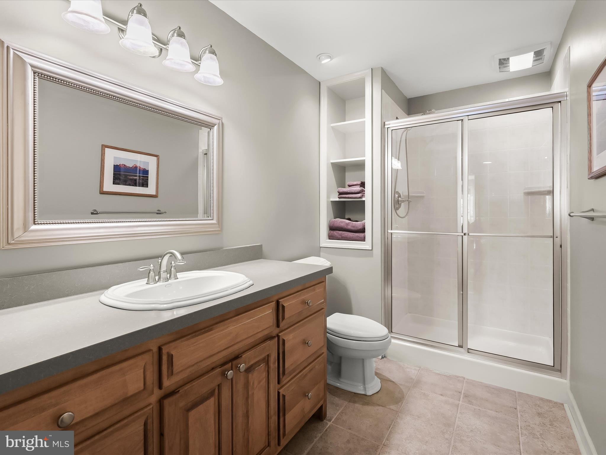 GLENBROOK - Residential