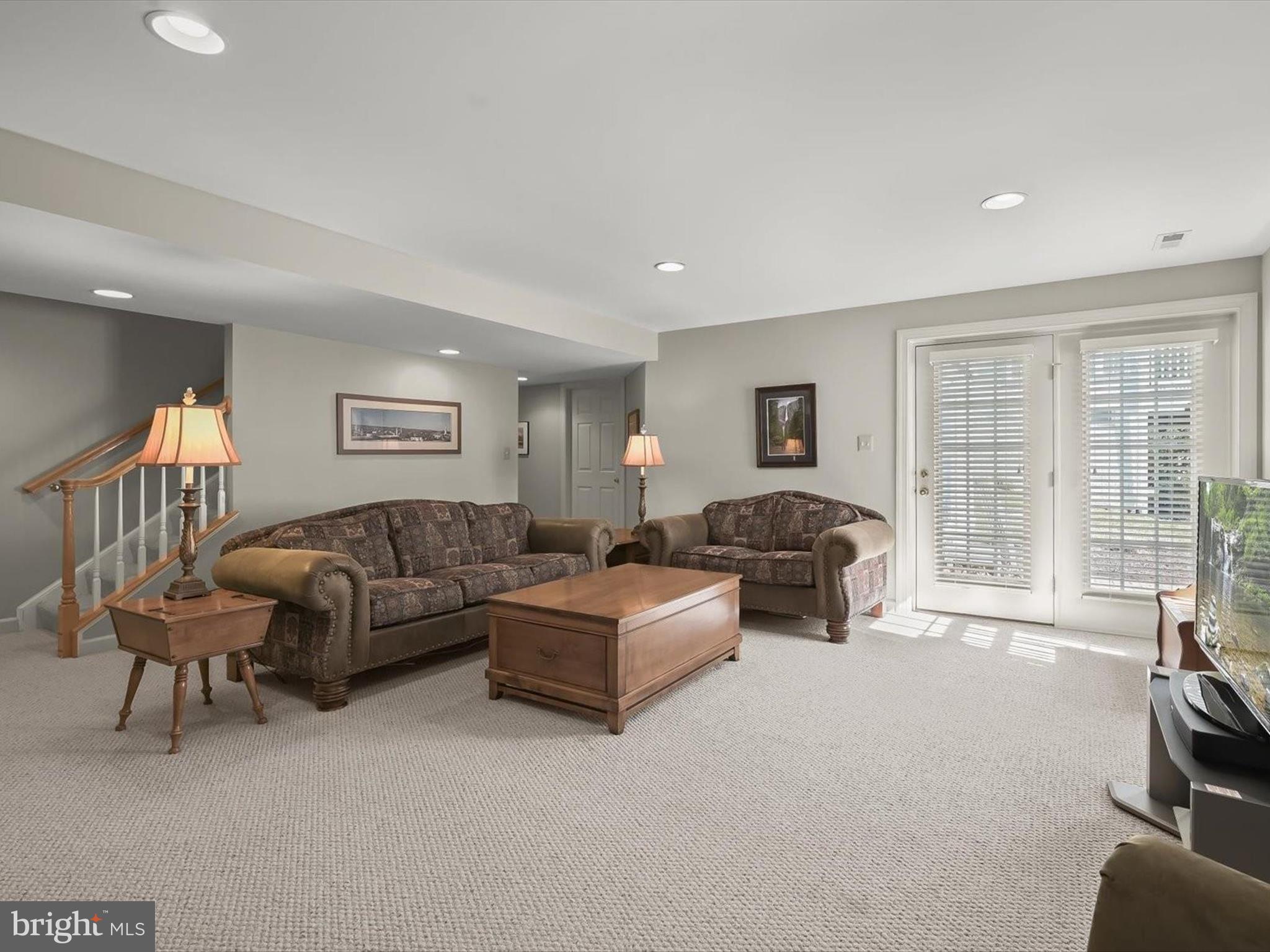 GLENBROOK - Residential