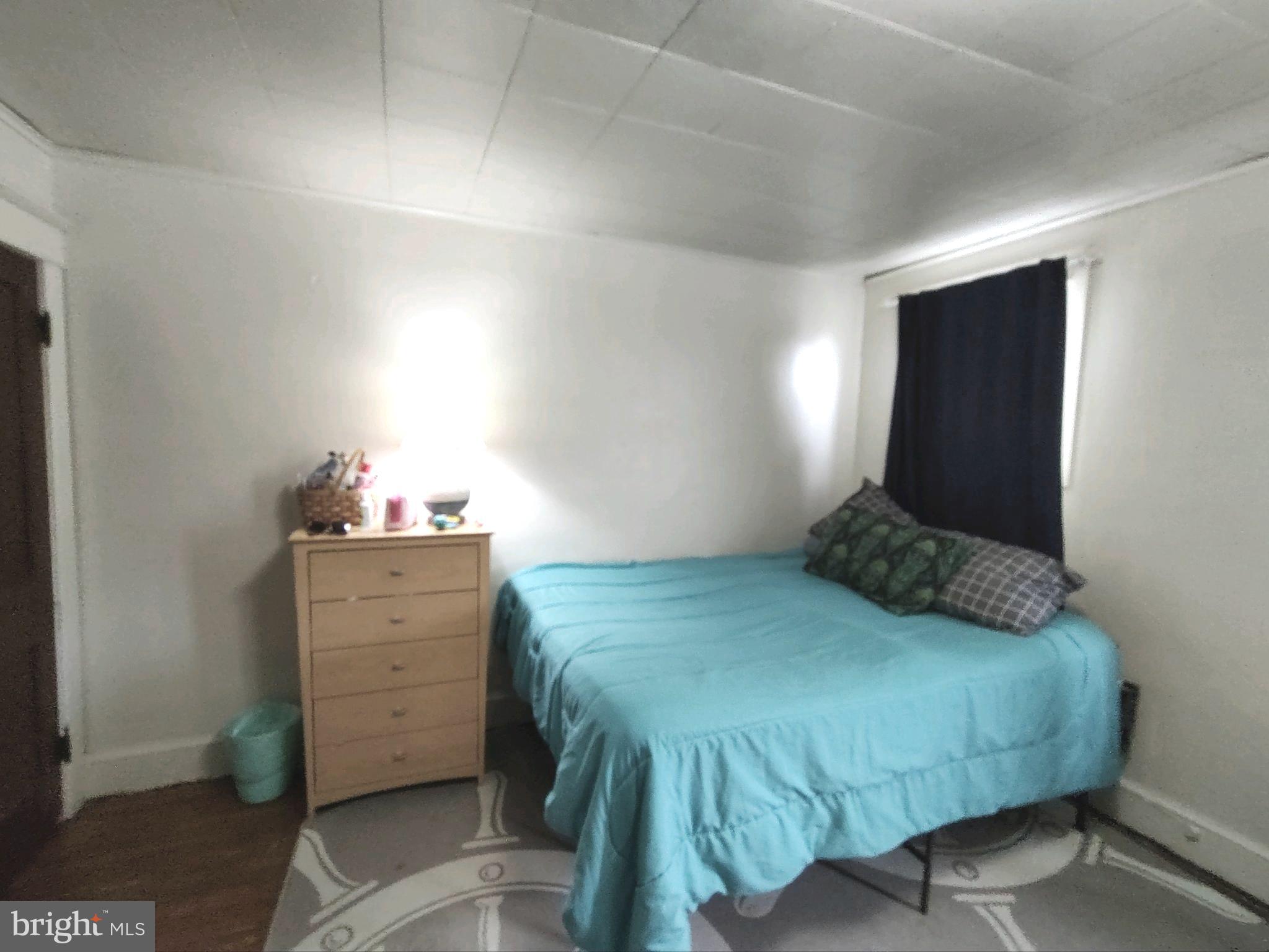 HAGERSTOWN - Residential