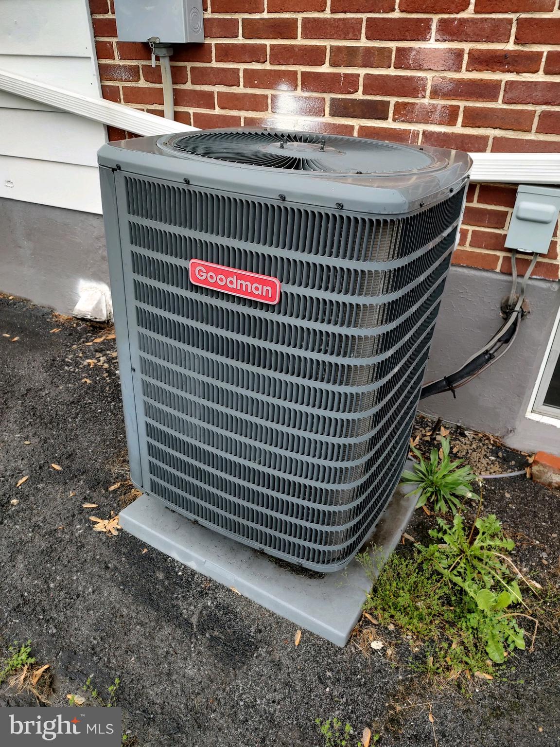 HAGERSTOWN - Residential