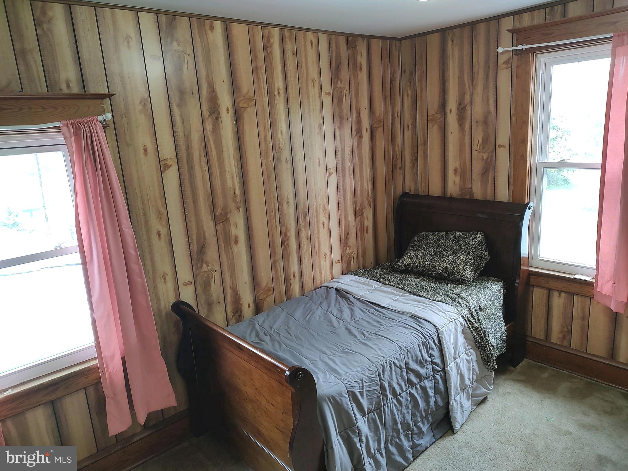 HAGERSTOWN - Residential