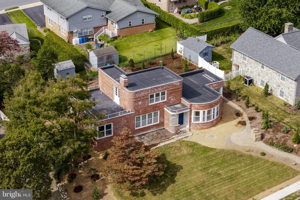 Photo of 429 Devon Terrace, READING, PA 19607 (MLS # PABK2066336)