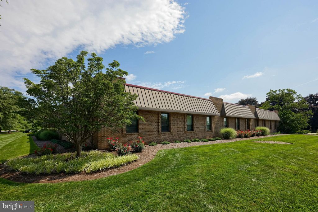 Photo of 2650 Westview Drive #H, READING, PA 19610 (MLS # PABK2059860)