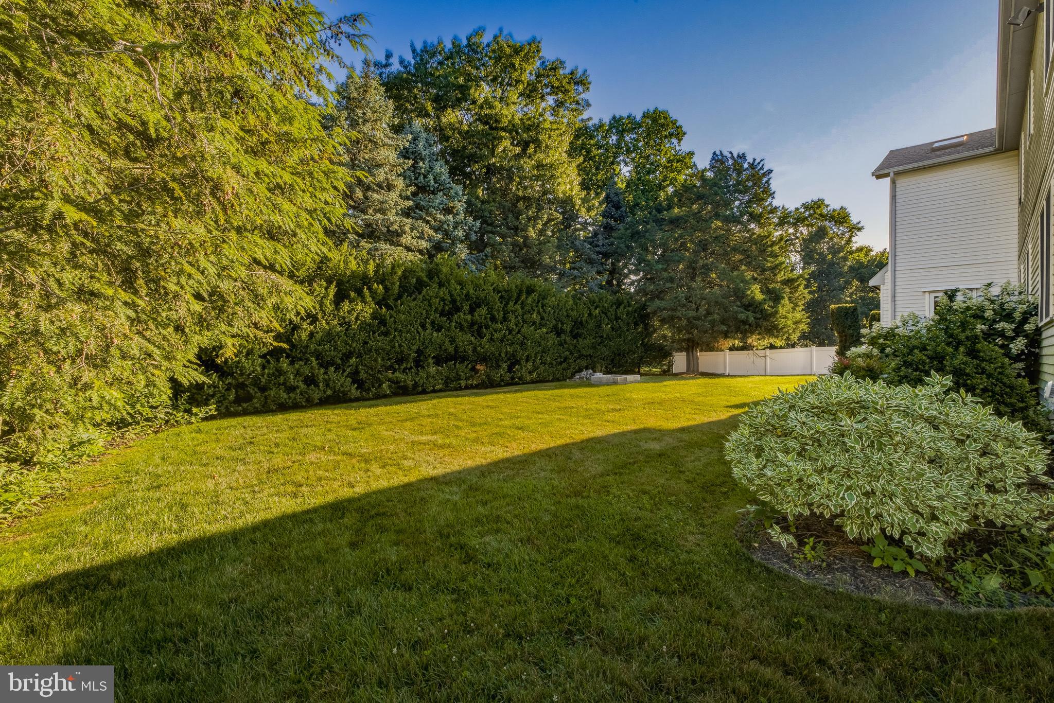 5 THORNFIELD CIRCLE