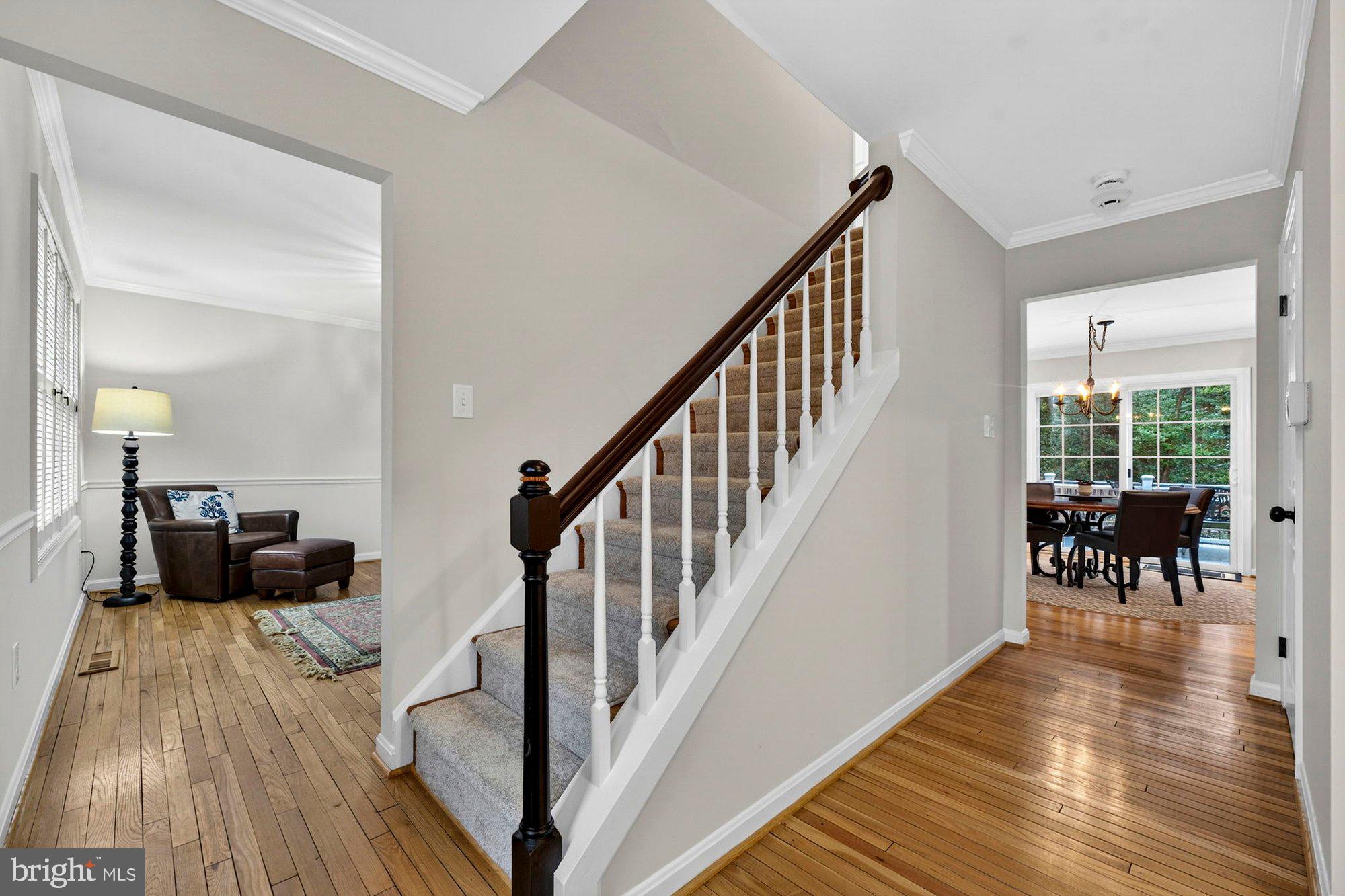 LEE MANOR - Residential