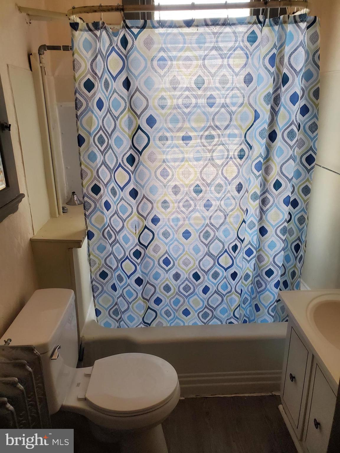 READING - Residential Lease