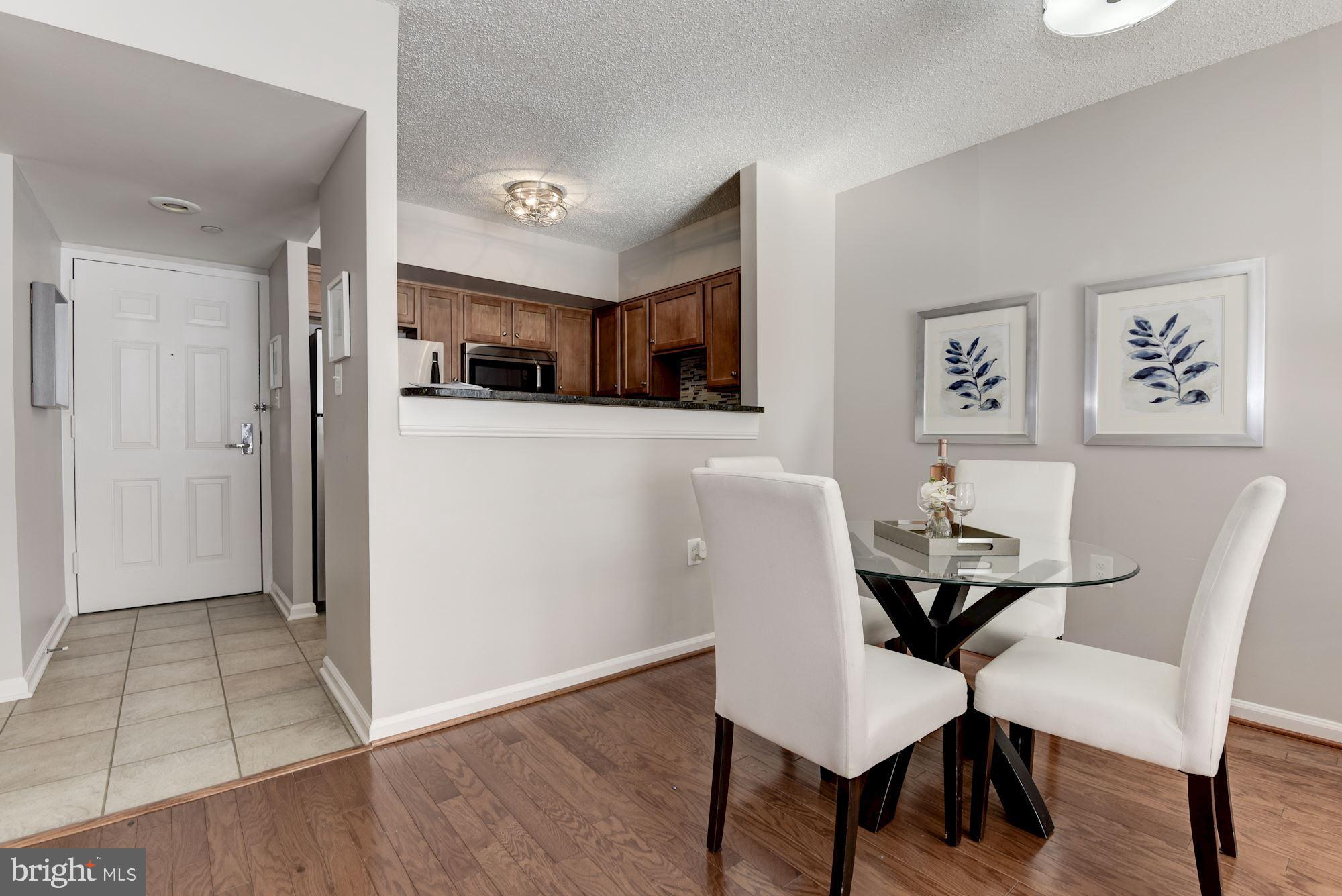 1001 N RANDOLPH STREET 106