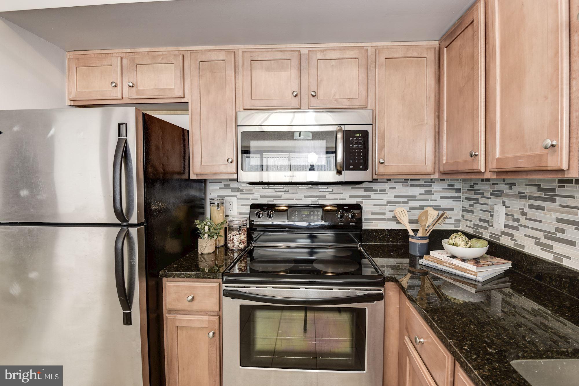 1001 N RANDOLPH STREET 106