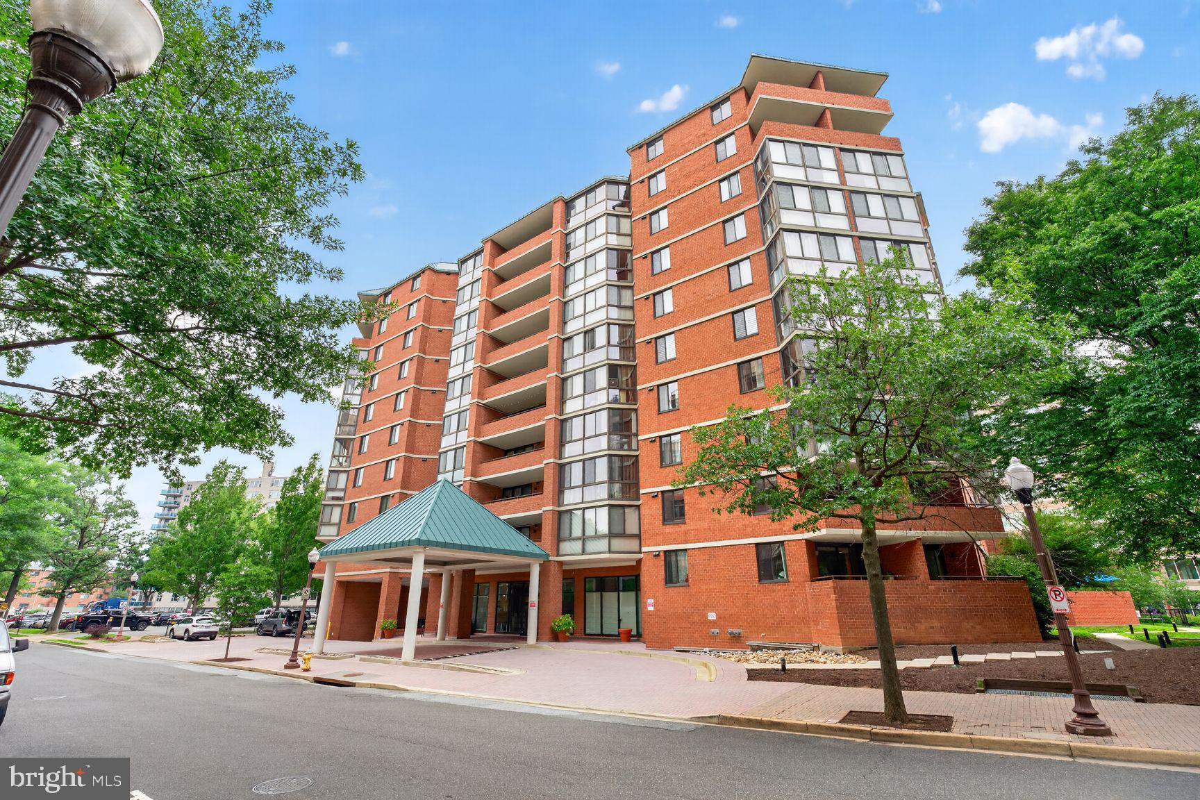 1001 N RANDOLPH STREET 106