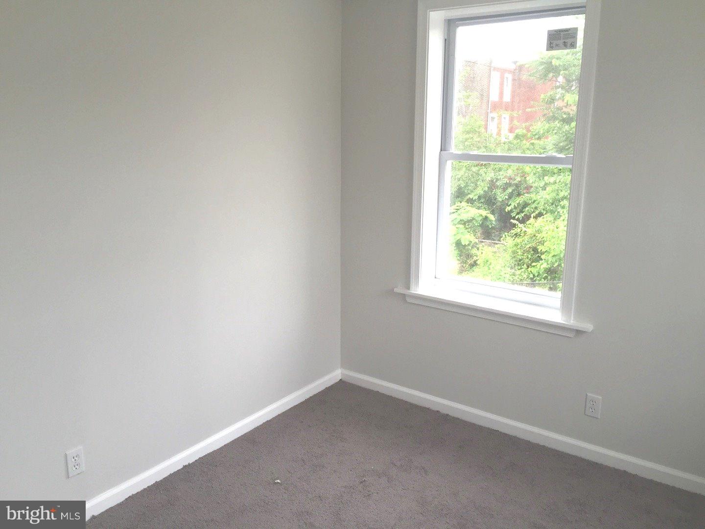 OLDE KENSINGTON - Residential Lease