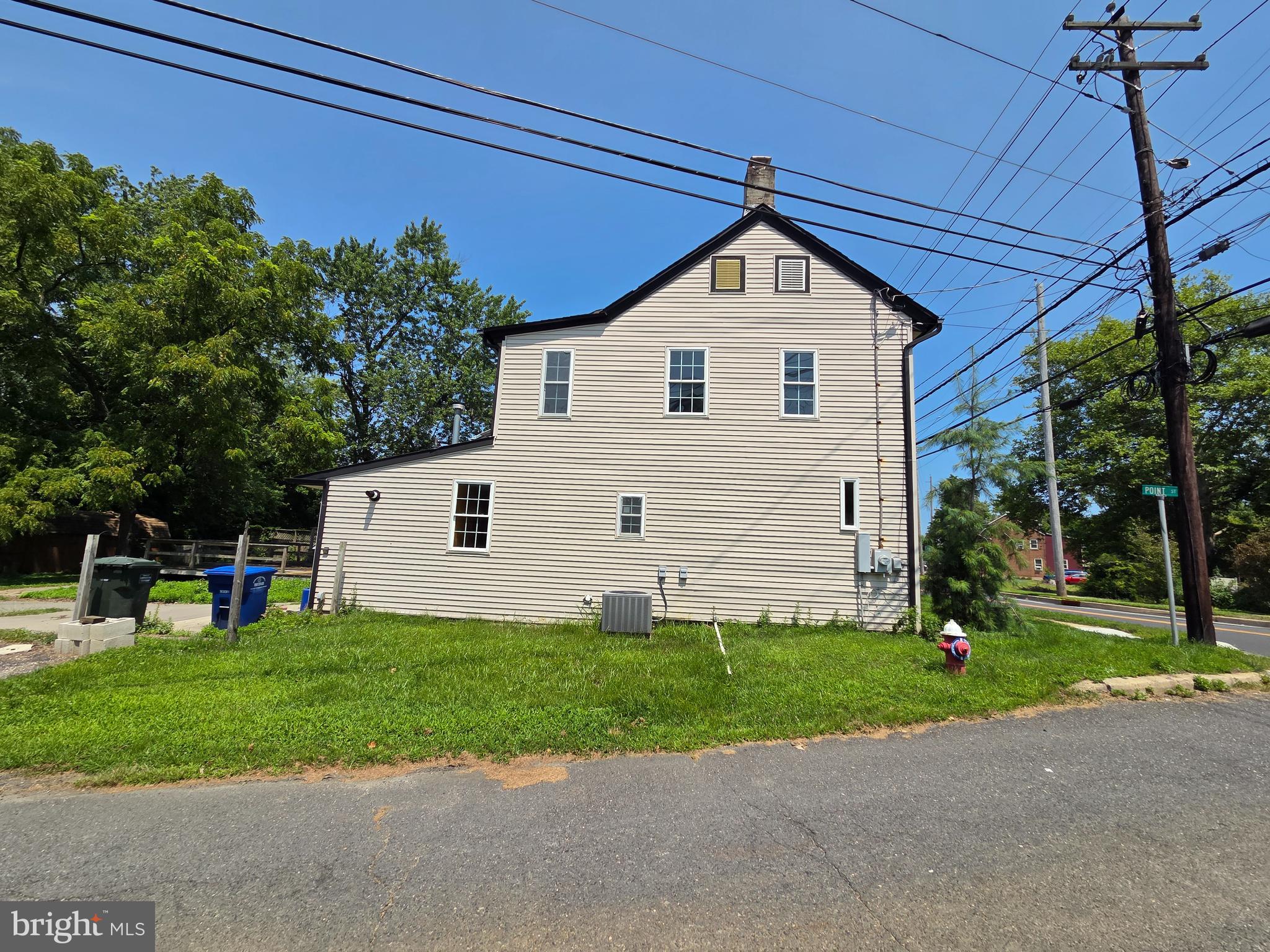 549 MAIN STREET