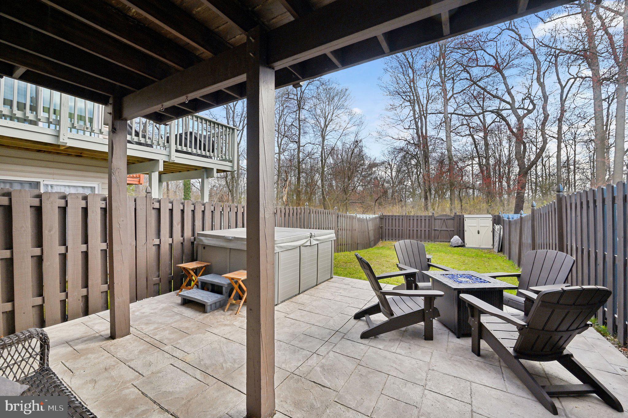 EAGLES LANDING AT WATERS EDGE - Residential