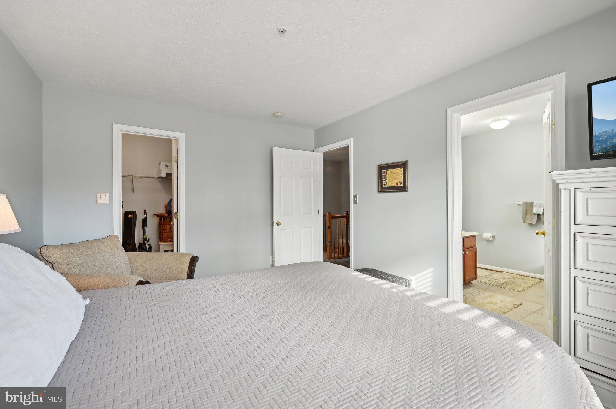 EAGLES LANDING AT WATERS EDGE - Residential