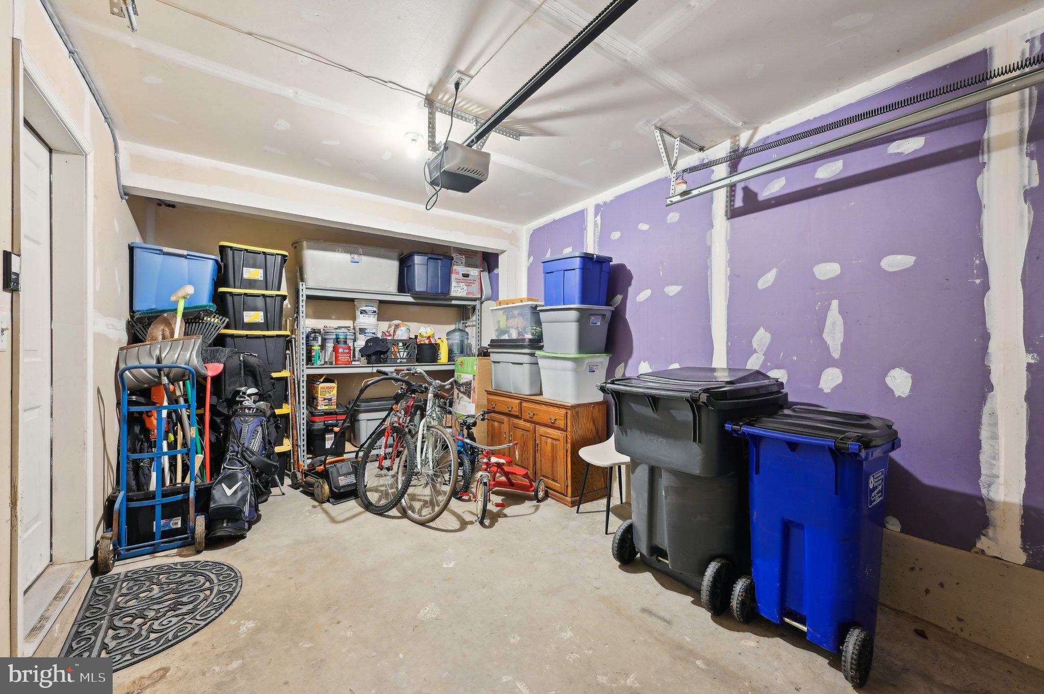 EAGLES LANDING AT WATERS EDGE - Residential