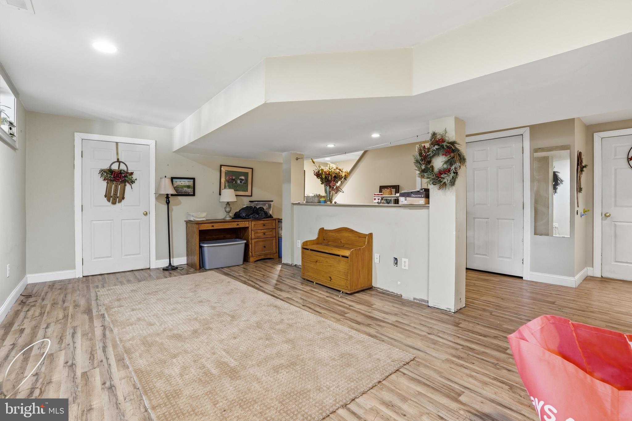 BANBURY CROSSING - Residential