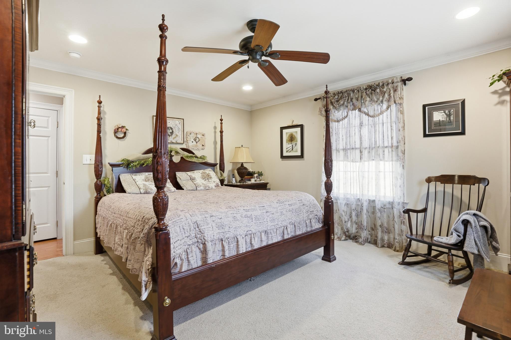 BANBURY CROSSING - Residential