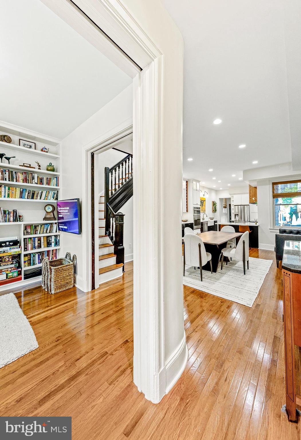 36 QUINCY PLACE NE