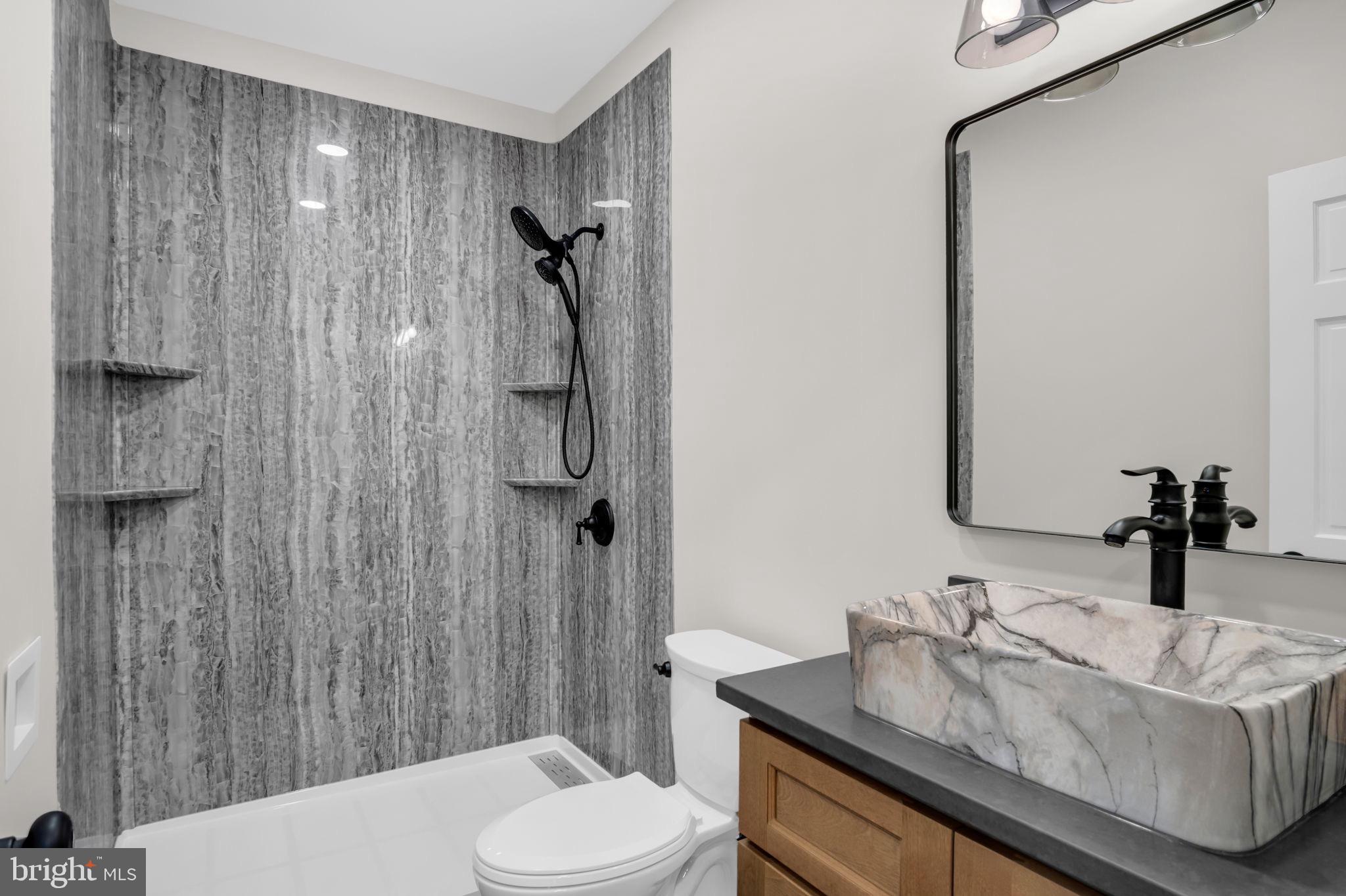 LINDENWOOD - Residential