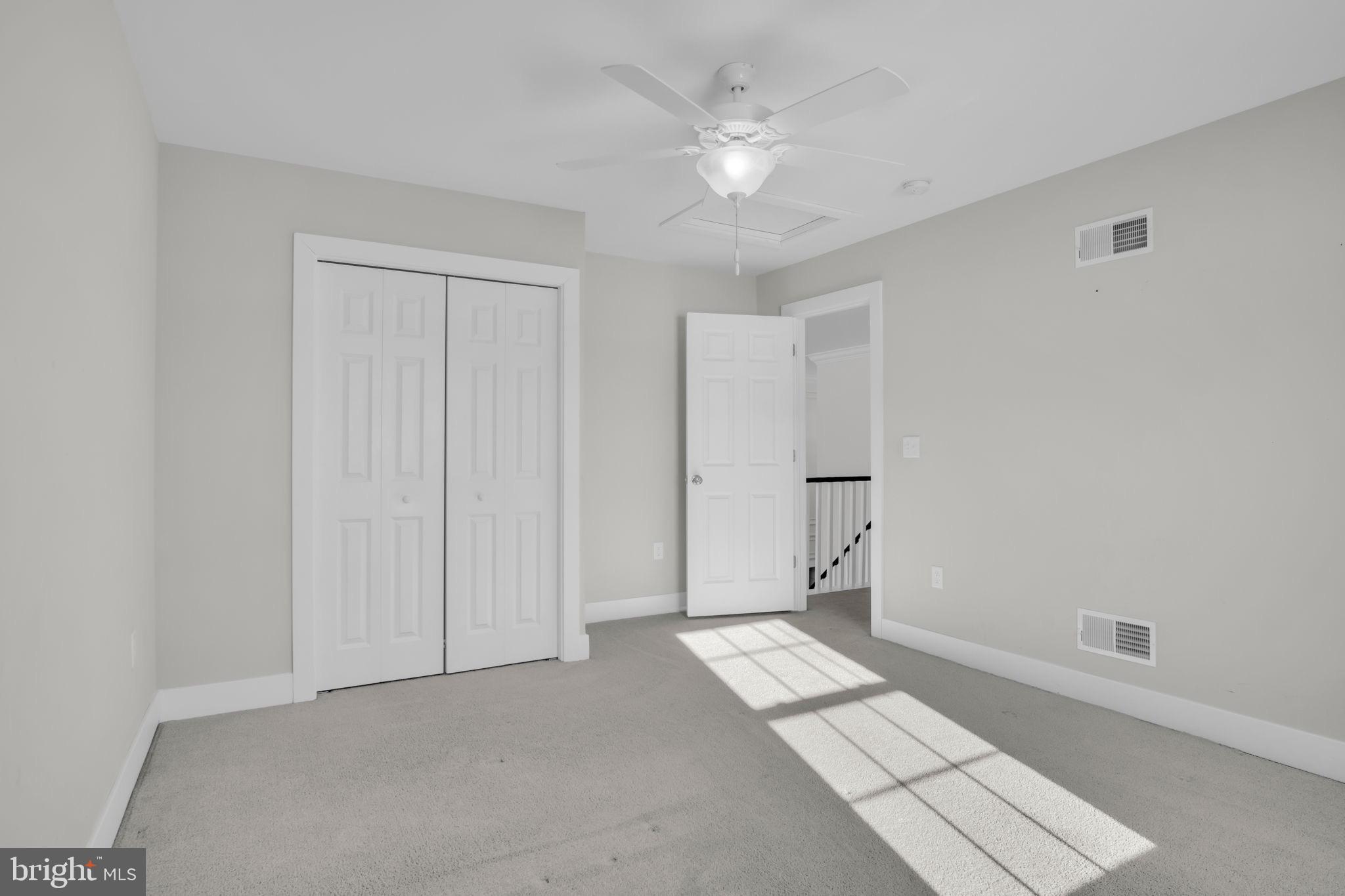 LINDENWOOD - Residential