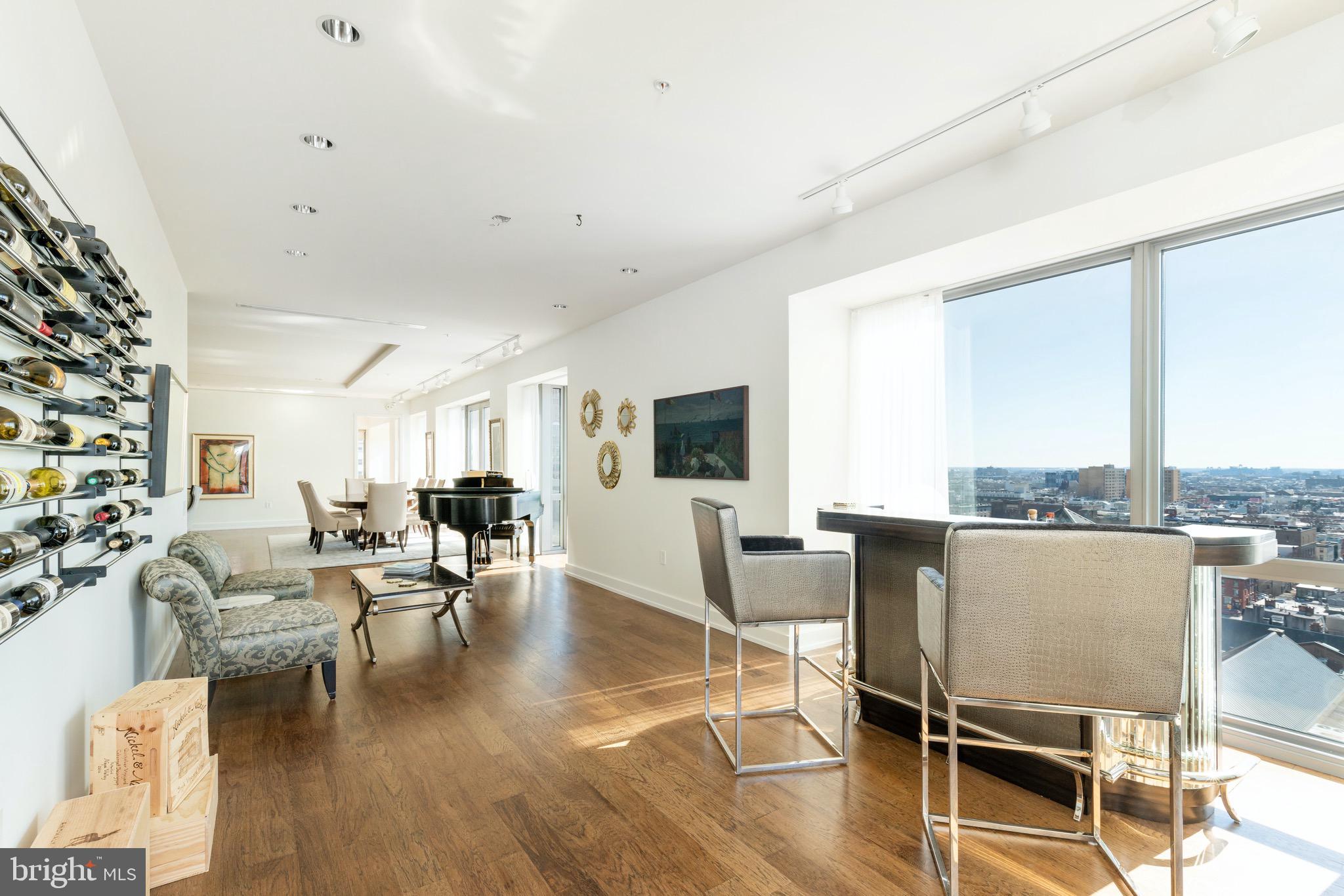 RITTENHOUSE SQUARE - Residential