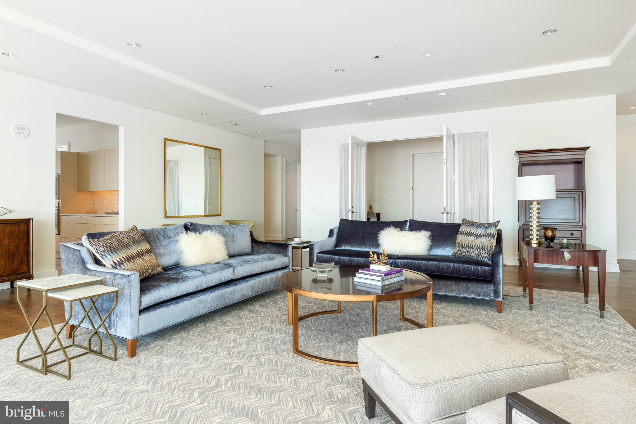 RITTENHOUSE SQUARE - Residential