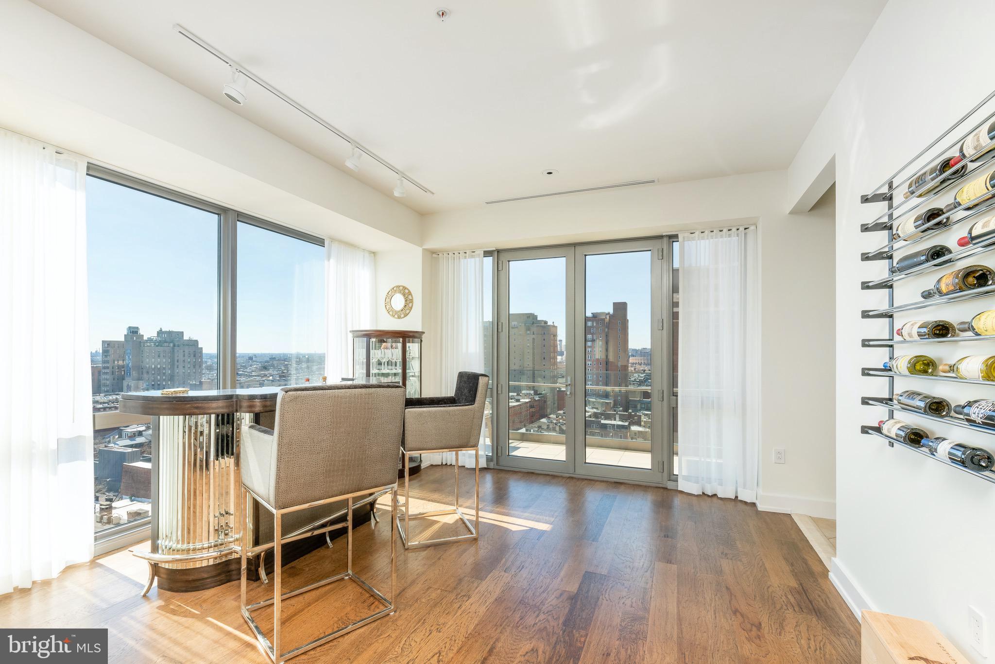 RITTENHOUSE SQUARE - Residential