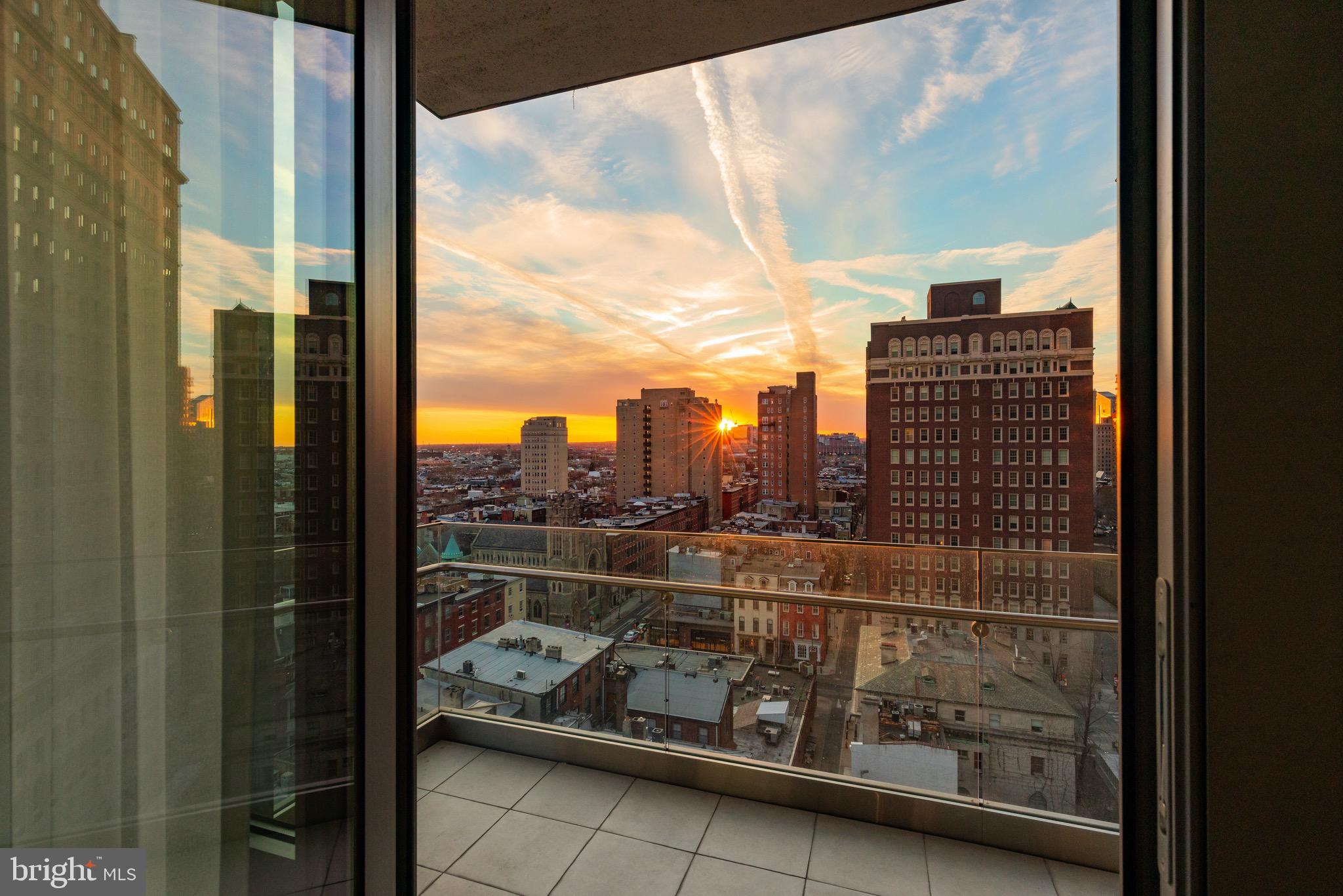 RITTENHOUSE SQUARE - Residential