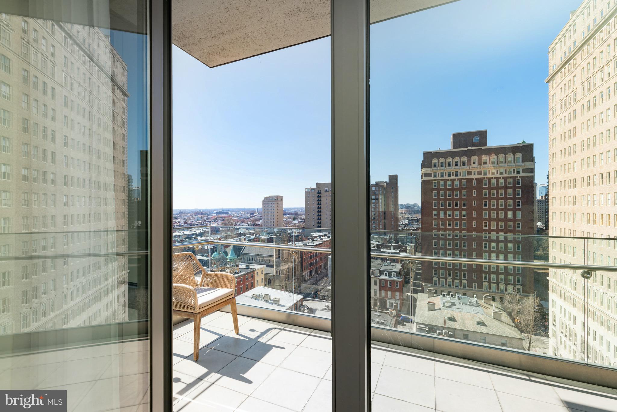 RITTENHOUSE SQUARE - Residential