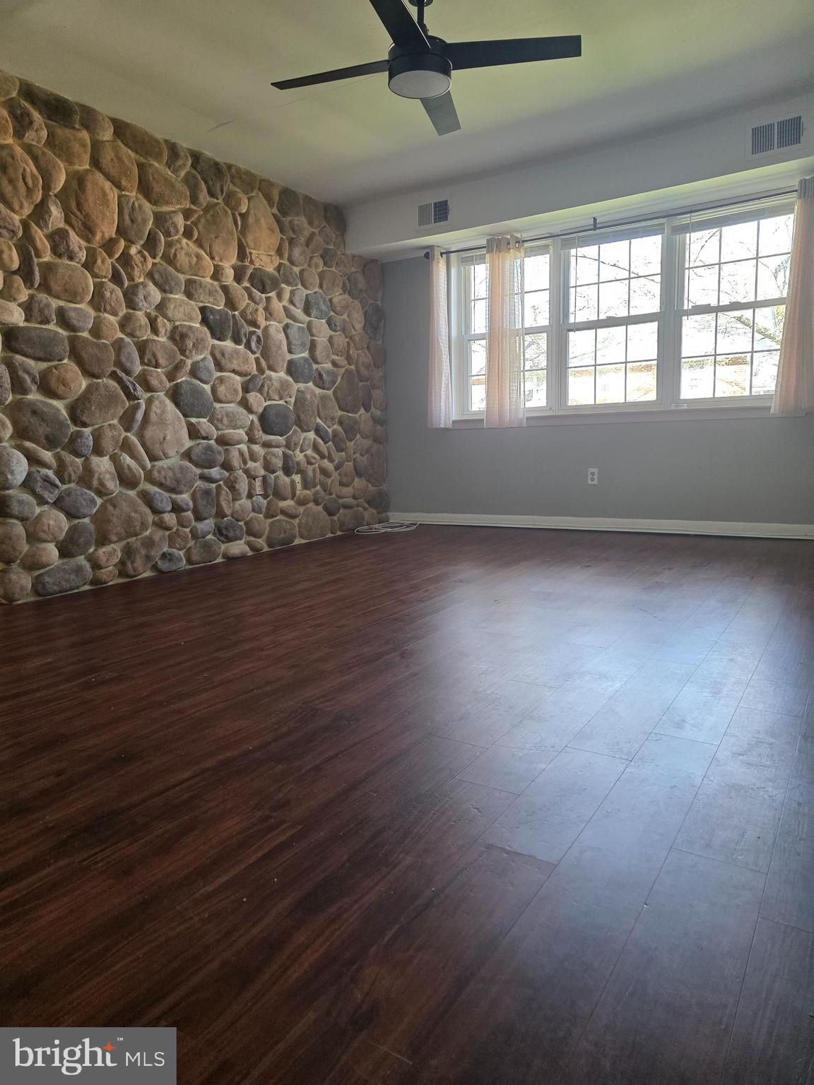 WOODSTREAM - Residential