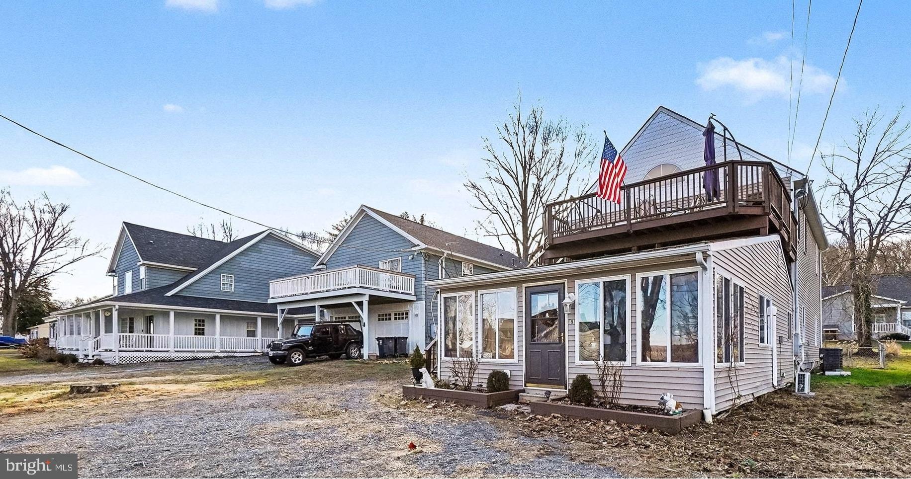 CARPENTERS POINT - Residential
