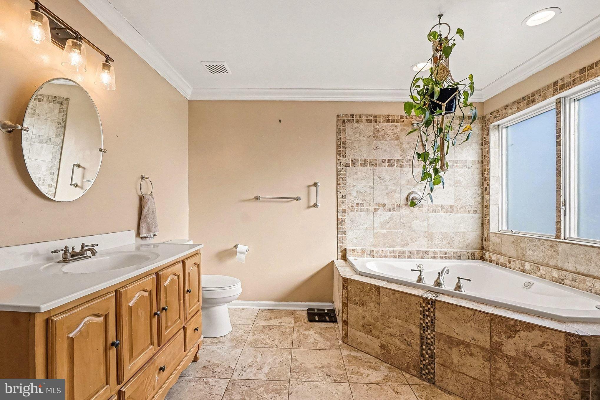 CARPENTERS POINT - Residential