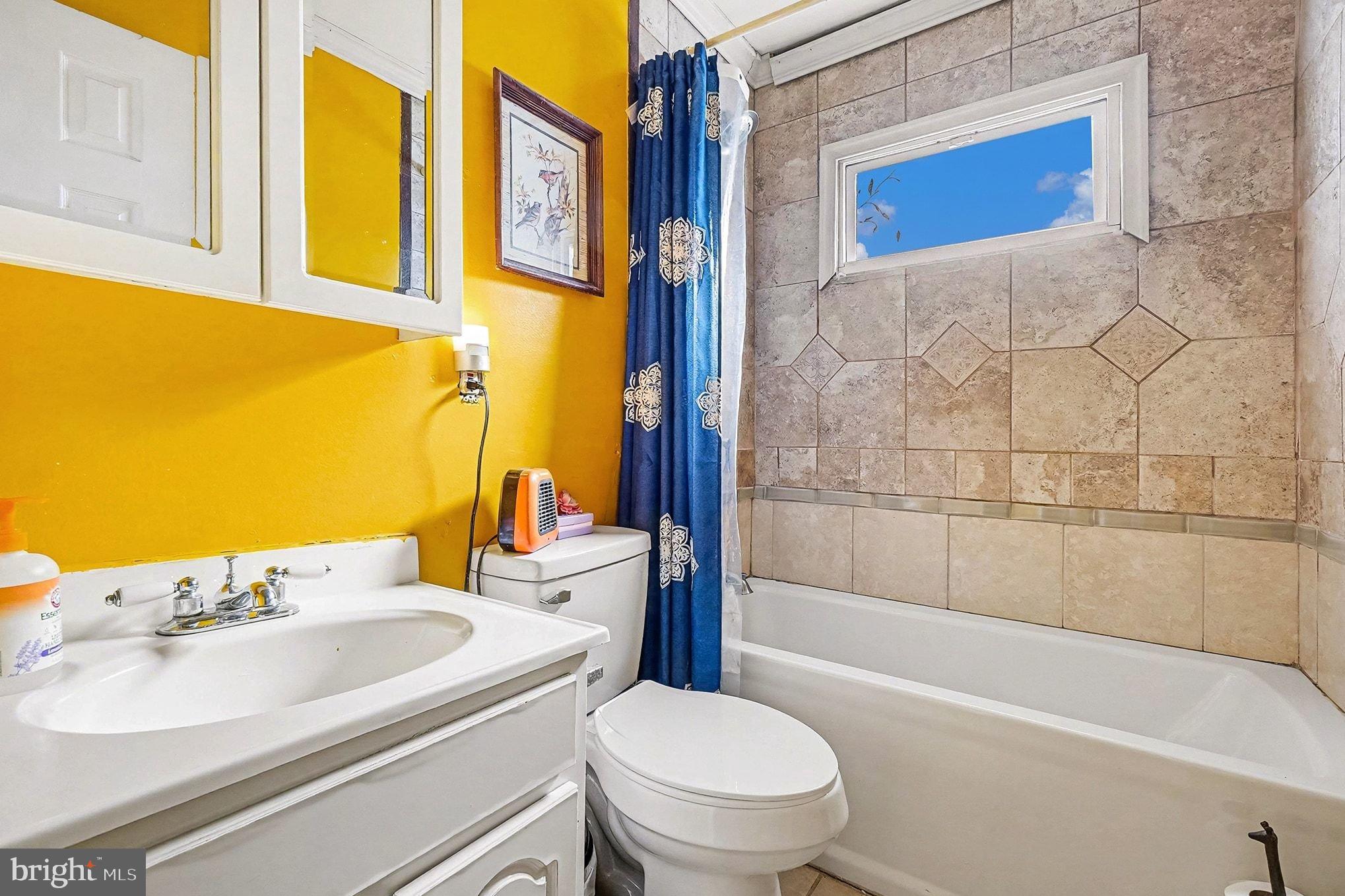 CARPENTERS POINT - Residential