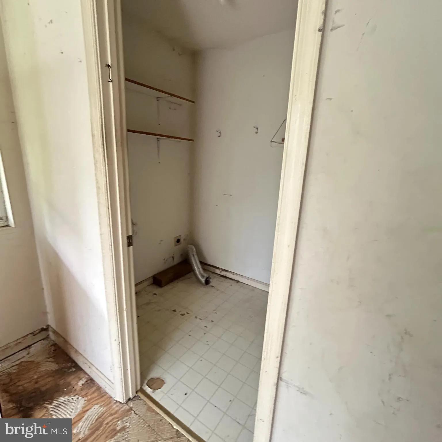 Spotsylvania, Virginia 22551, United States, 3 Bedrooms Bedrooms, ,2 BathroomsBathrooms,Residential,Pending,115654