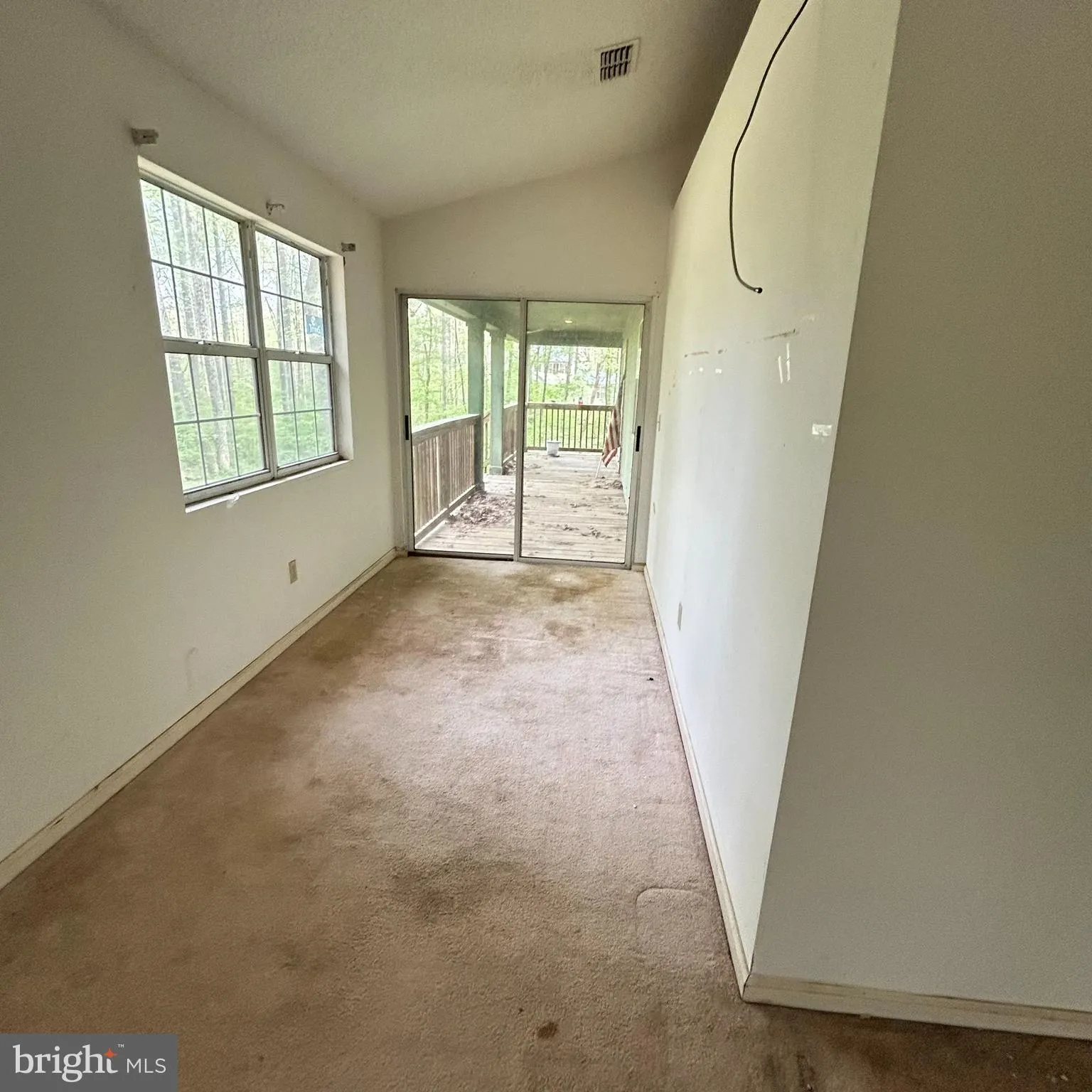 Spotsylvania, Virginia 22551, United States, 3 Bedrooms Bedrooms, ,2 BathroomsBathrooms,Residential,Pending,115654