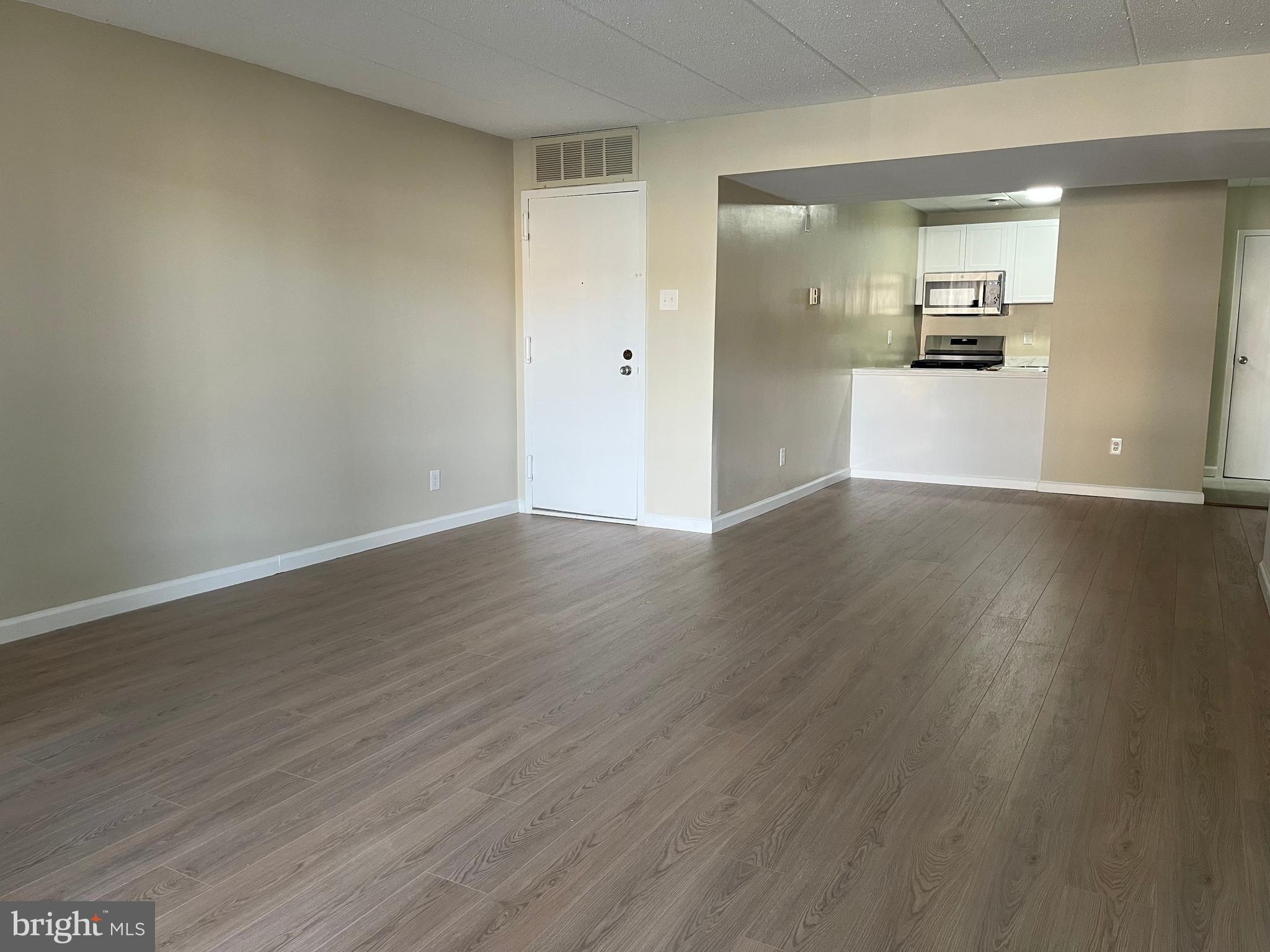 2647 REDCOAT DRIVE 130