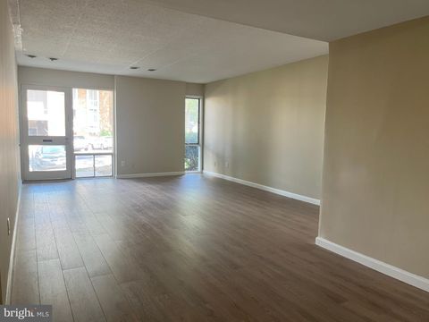 2647 REDCOAT DRIVE 130 ALEXANDRIA VA 22303