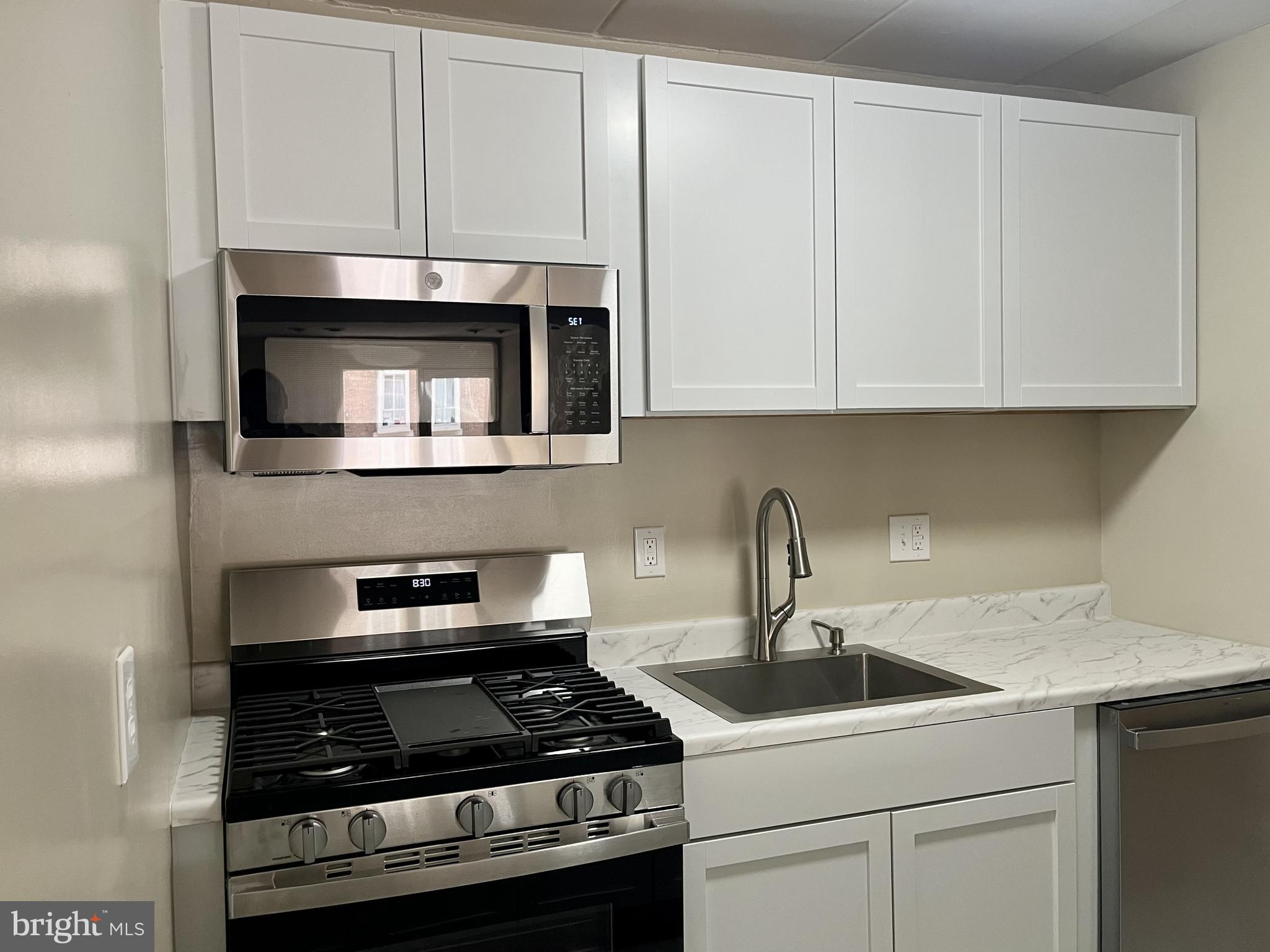 2647 REDCOAT DRIVE 130