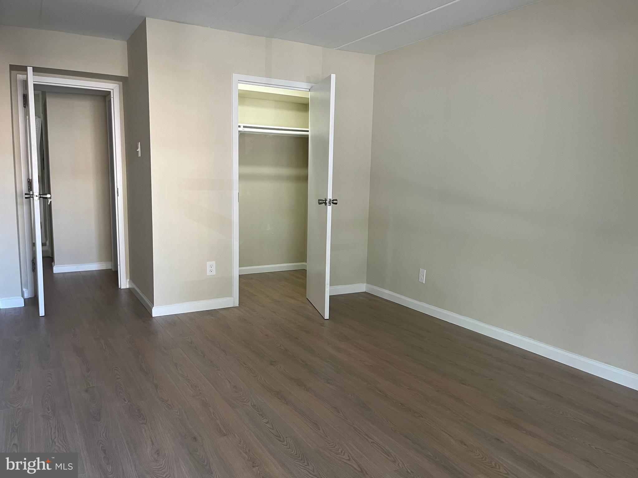 HUNTINGTON CLUB - Residential