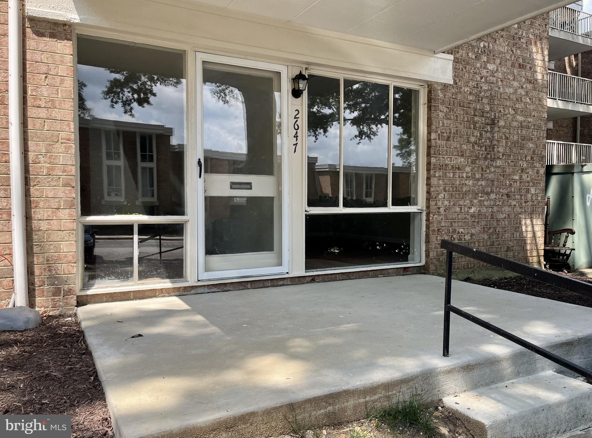 HUNTINGTON CLUB - Residential