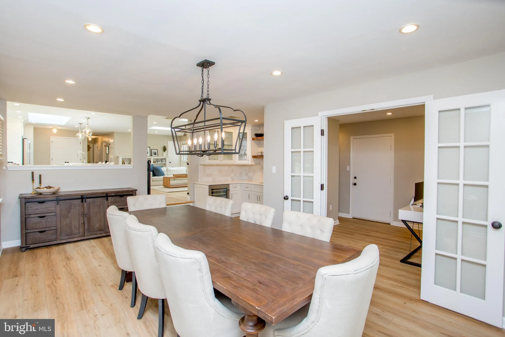 Doylestown, Pennsylvania 18901, United States, 3 Bedrooms Bedrooms, ,3 BathroomsBathrooms,Residential,Contingent,149637