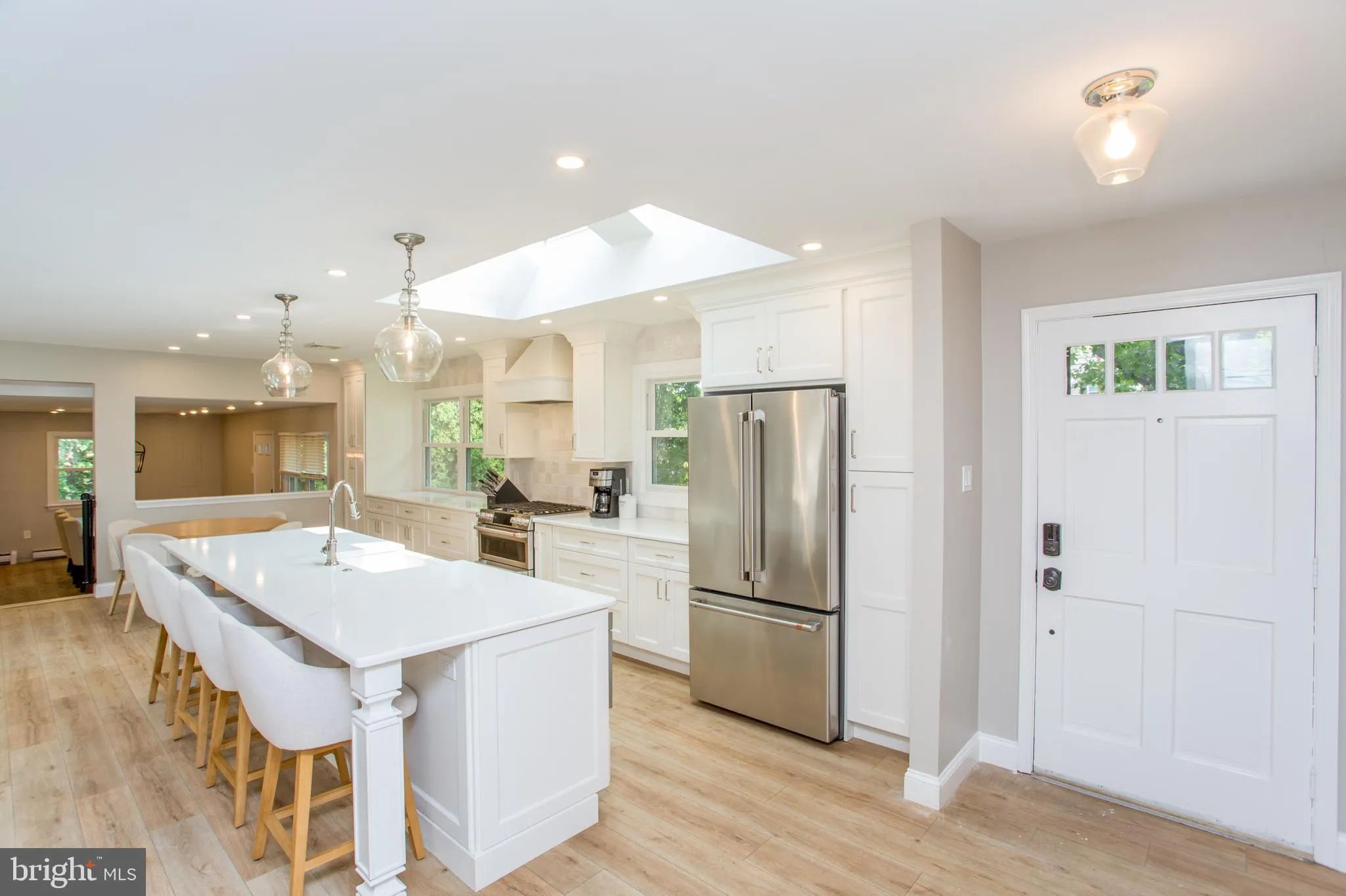 Doylestown, Pennsylvania 18901, United States, 3 Bedrooms Bedrooms, ,3 BathroomsBathrooms,Residential,Contingent,149637