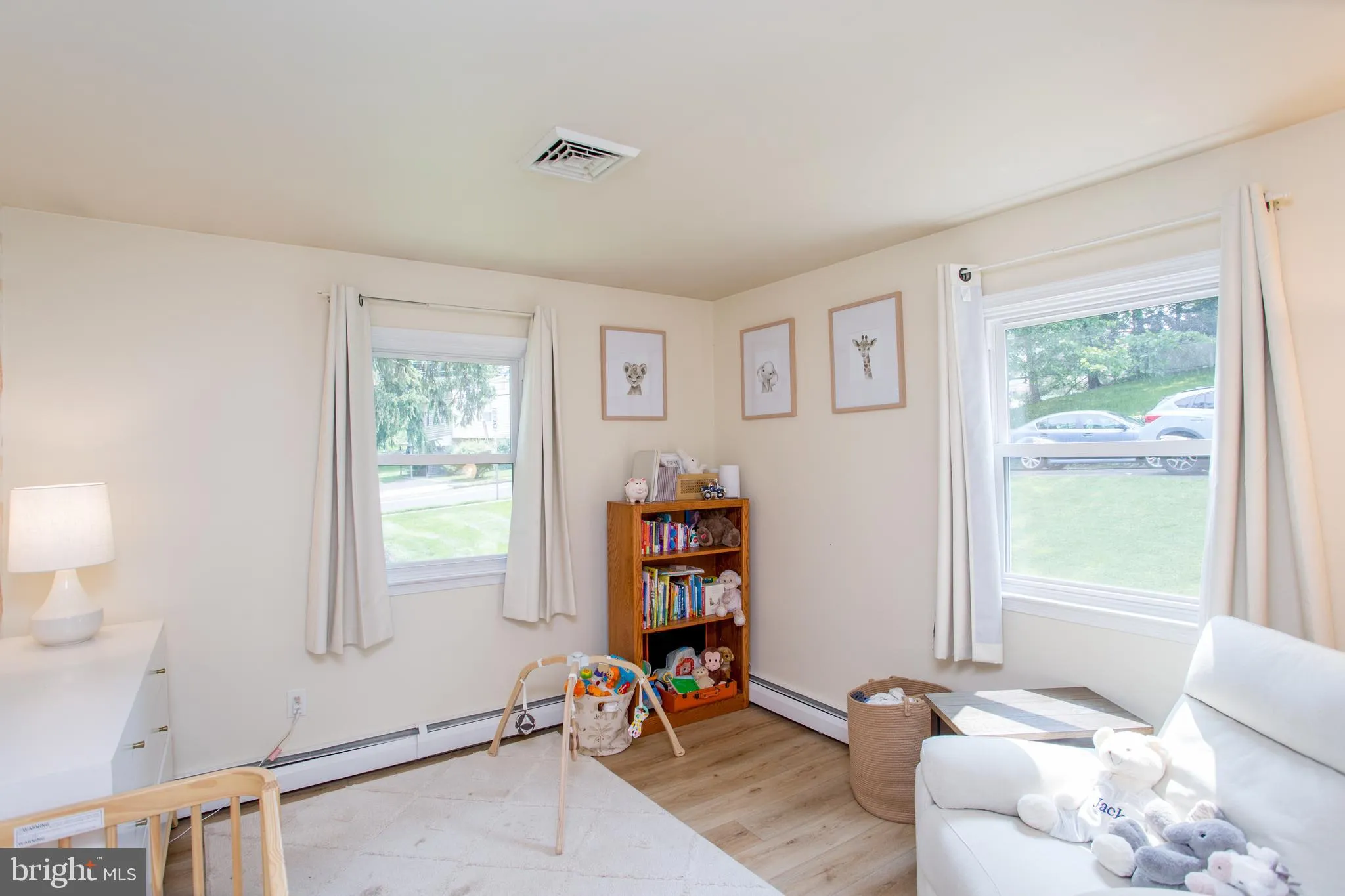 Doylestown, Pennsylvania 18901, United States, 3 Bedrooms Bedrooms, ,3 BathroomsBathrooms,Residential,Contingent,149637