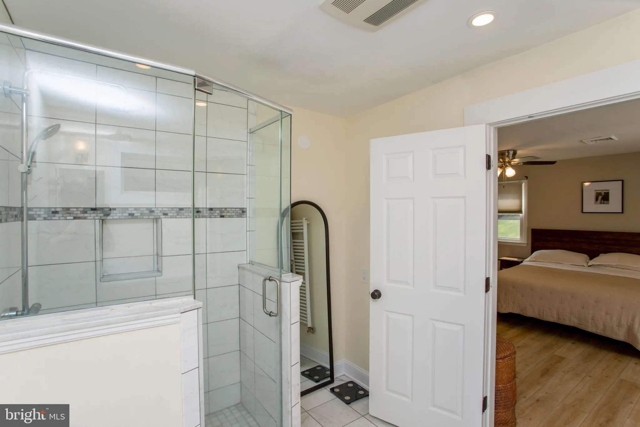 Doylestown, Pennsylvania 18901, United States, 3 Bedrooms Bedrooms, ,3 BathroomsBathrooms,Residential,Contingent,149637