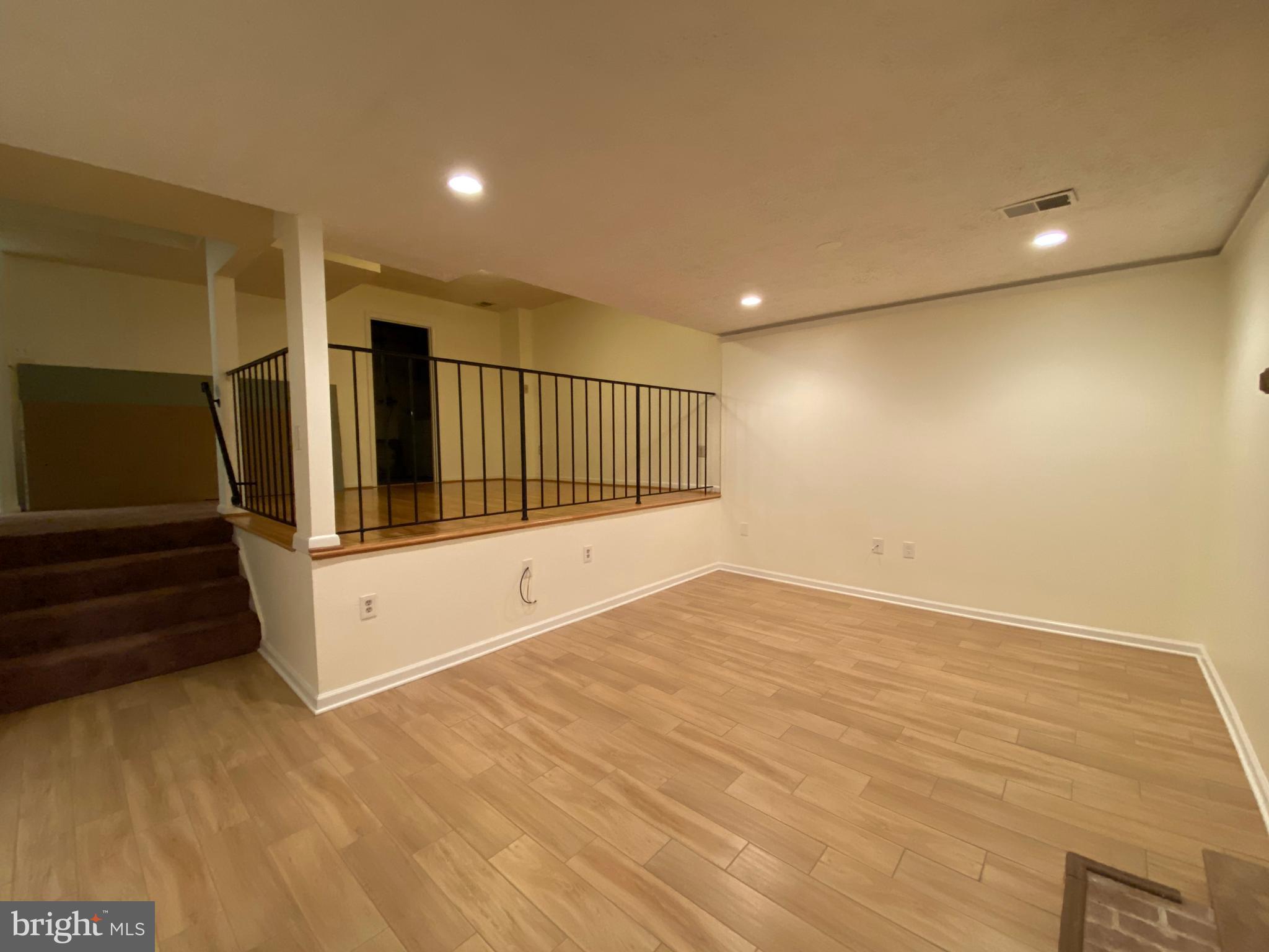 THE VILLAGE PARK - Residential Lease