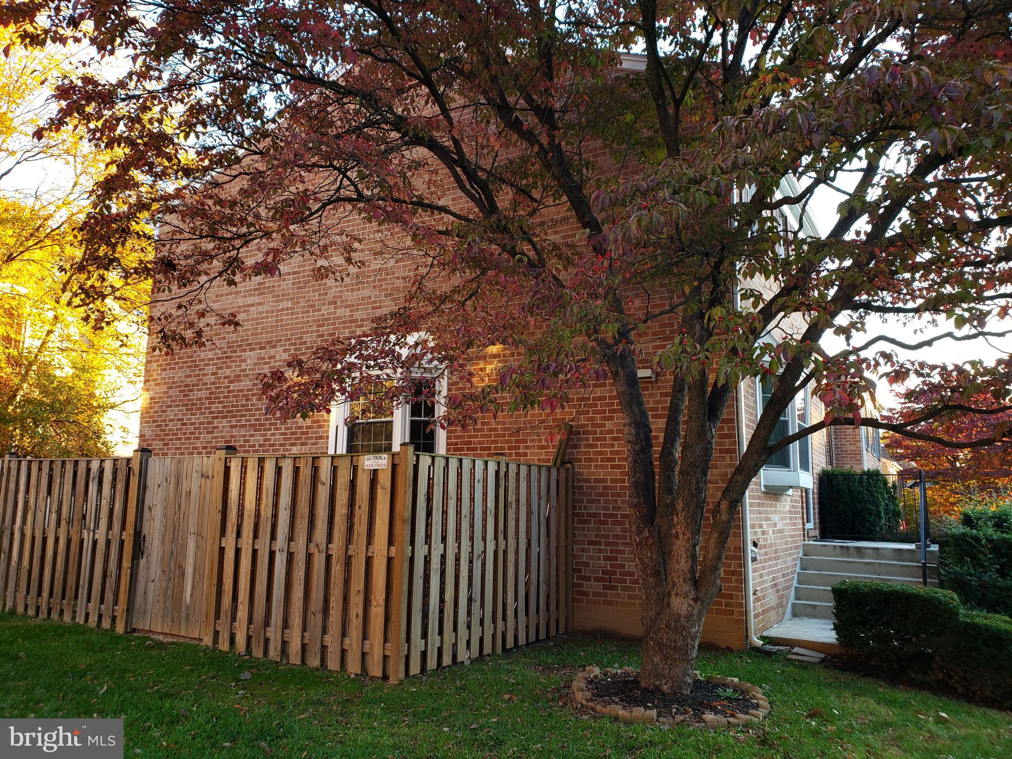 THE VILLAGE PARK - Residential Lease